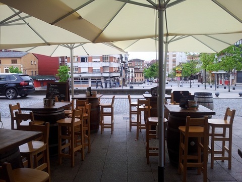 NOCHES DE SAN JUAN Y SAN PEDRO EN LA PLAZA DE LES CAMPES