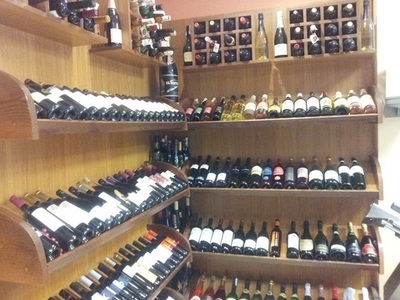 Nuestros Vinos,Cavas, Licores, Ginebras, ......