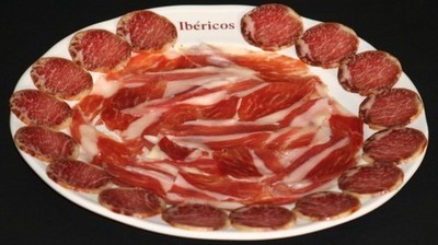 Nuestros Jamones y Embutidos Ibéricos y Serranos